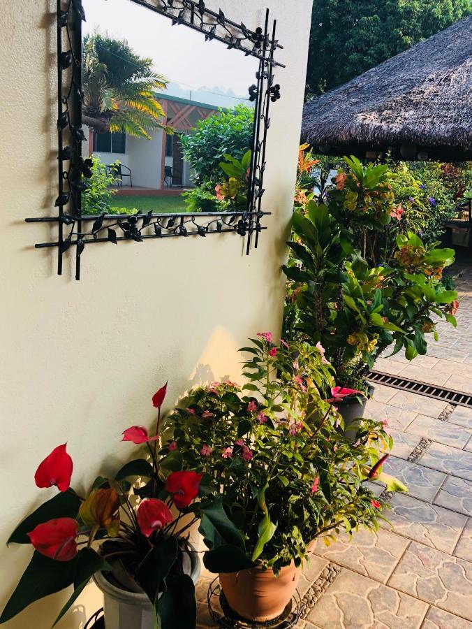 Hotel Santo Vanuatu Luganville Bagian luar foto