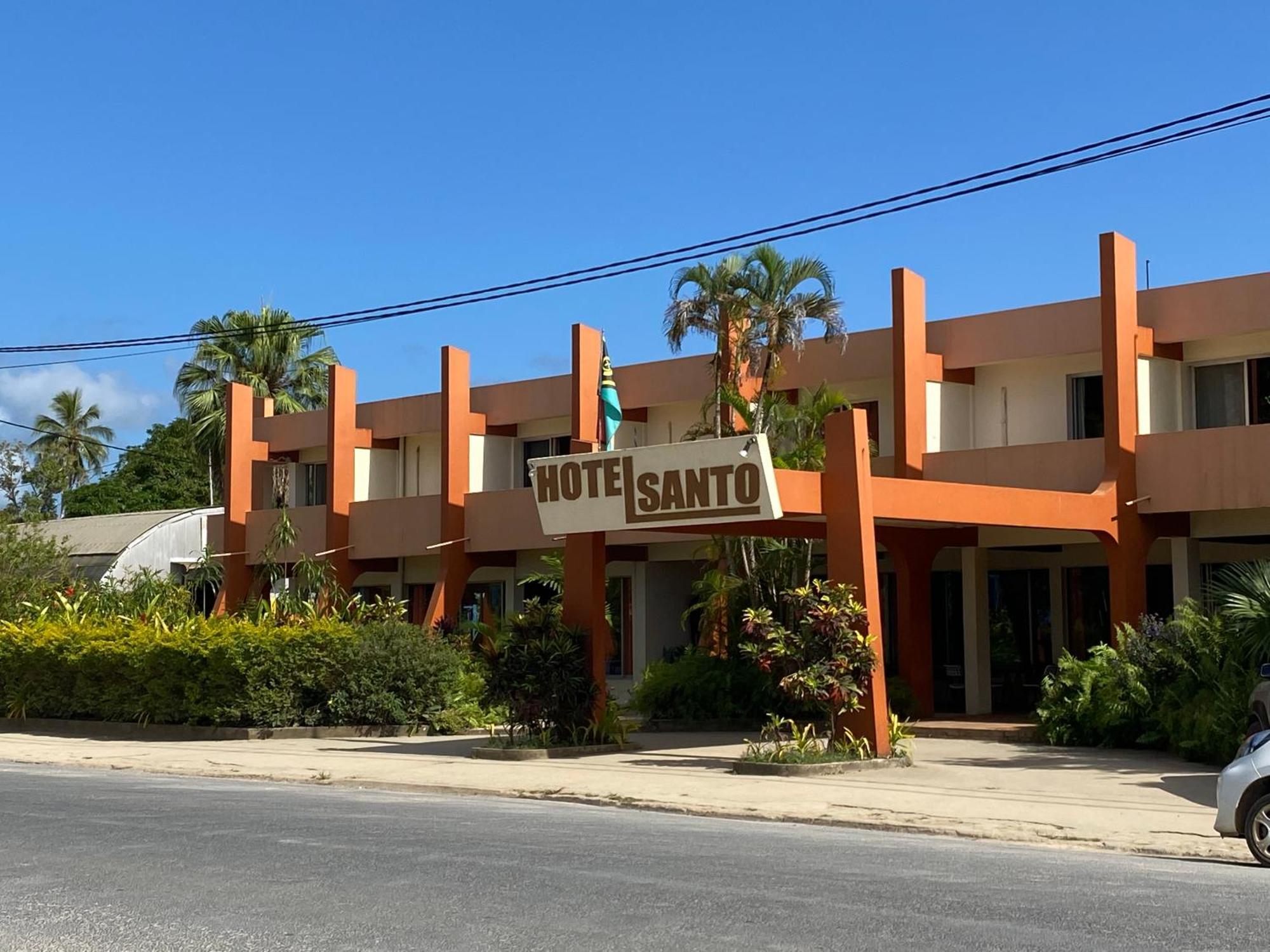 Hotel Santo Vanuatu Luganville Bagian luar foto