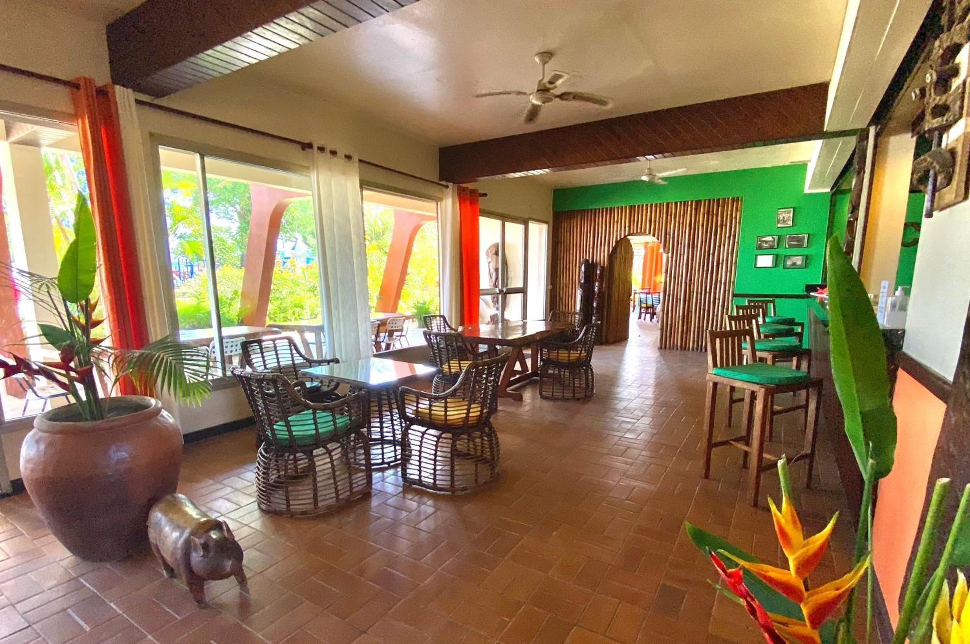 Hotel Santo Vanuatu Luganville Bagian luar foto